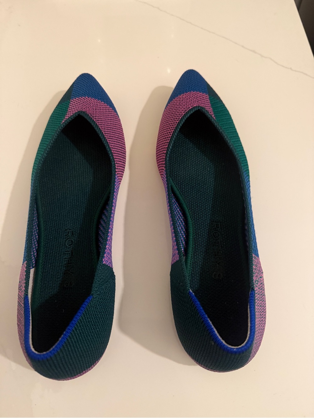 Rothy's Pointed Knit Flats in Retired Sugared Berry Size 7